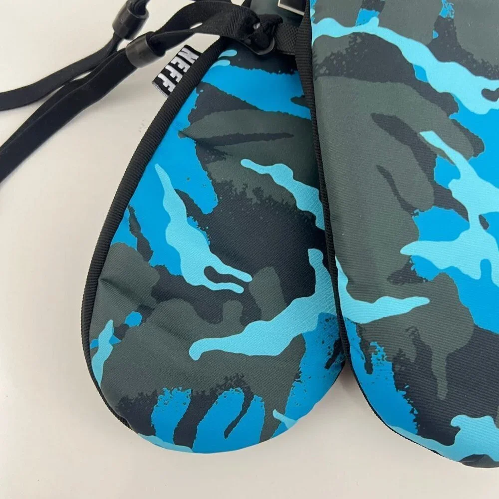 Neff Women's Snow Mitt Mitten Snowboarding Blue‎ Camo Size XL